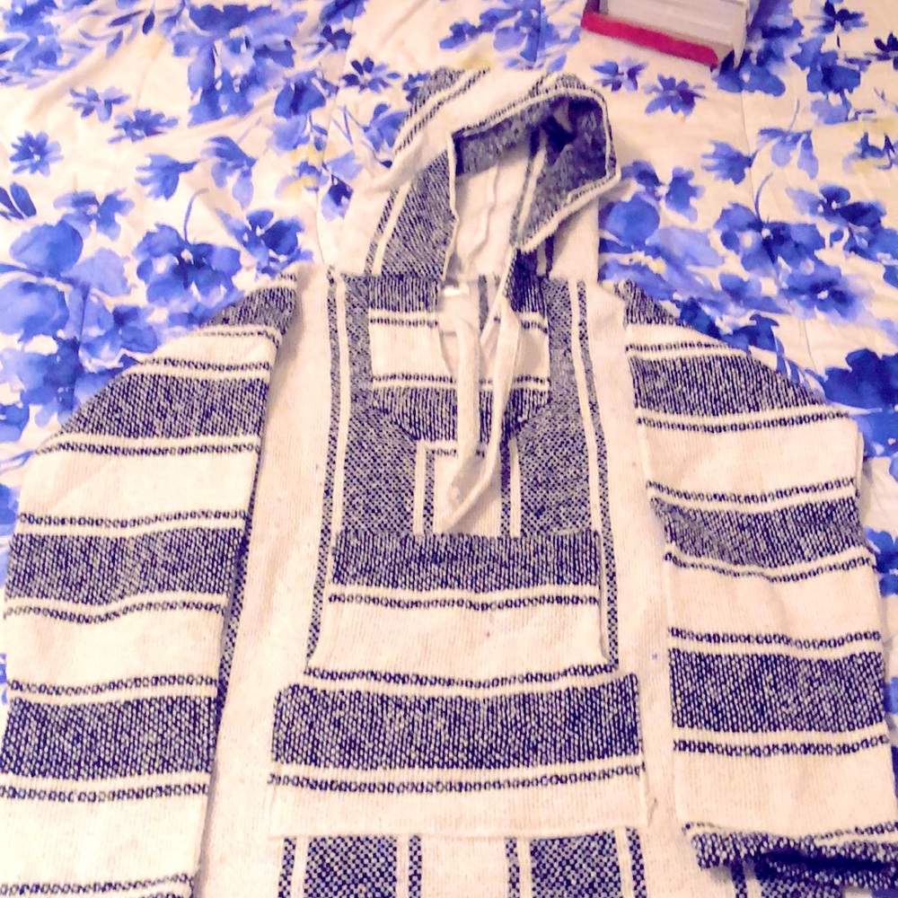 Hoodies ponchos